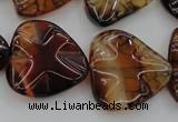 CAG6075 15.5 inches 20mm wavy triangle dragon veins agate beads