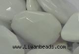 CAG730 15.5 inches 20*30mm faceted freeform white agate beads