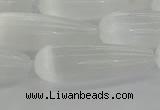 CCA358 15.5 inches 10*30mm teardrop white calcite gemstone beads