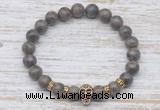 CGB7427 8mm rainbow labradorite bracelet with skull for men or women