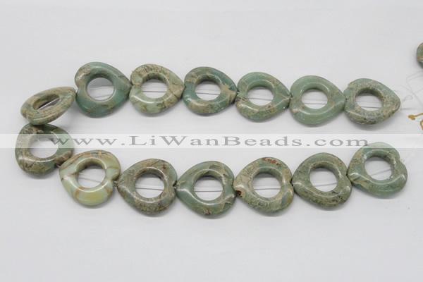 CNS22 16 inches 30*30mm heart natural serpentine jasper beads