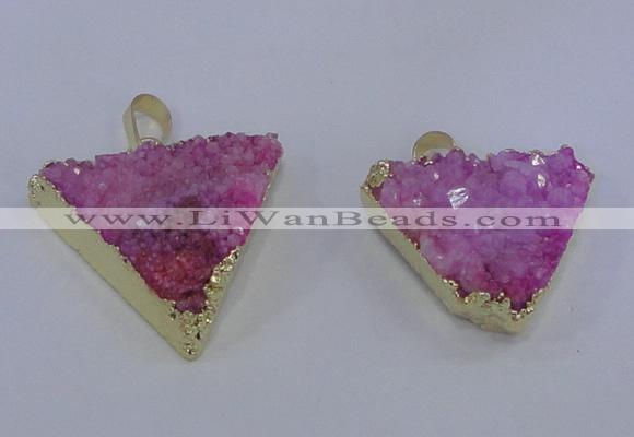 NGP4048 25*30mm – 30*35mm triangle druzy quartz pendants